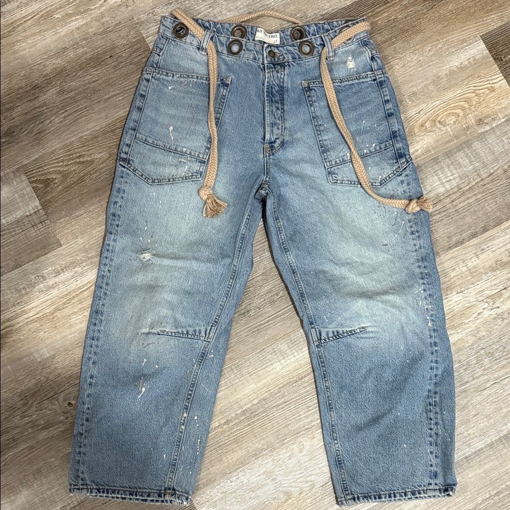 We The Free Light Blue moxie barrel jeans